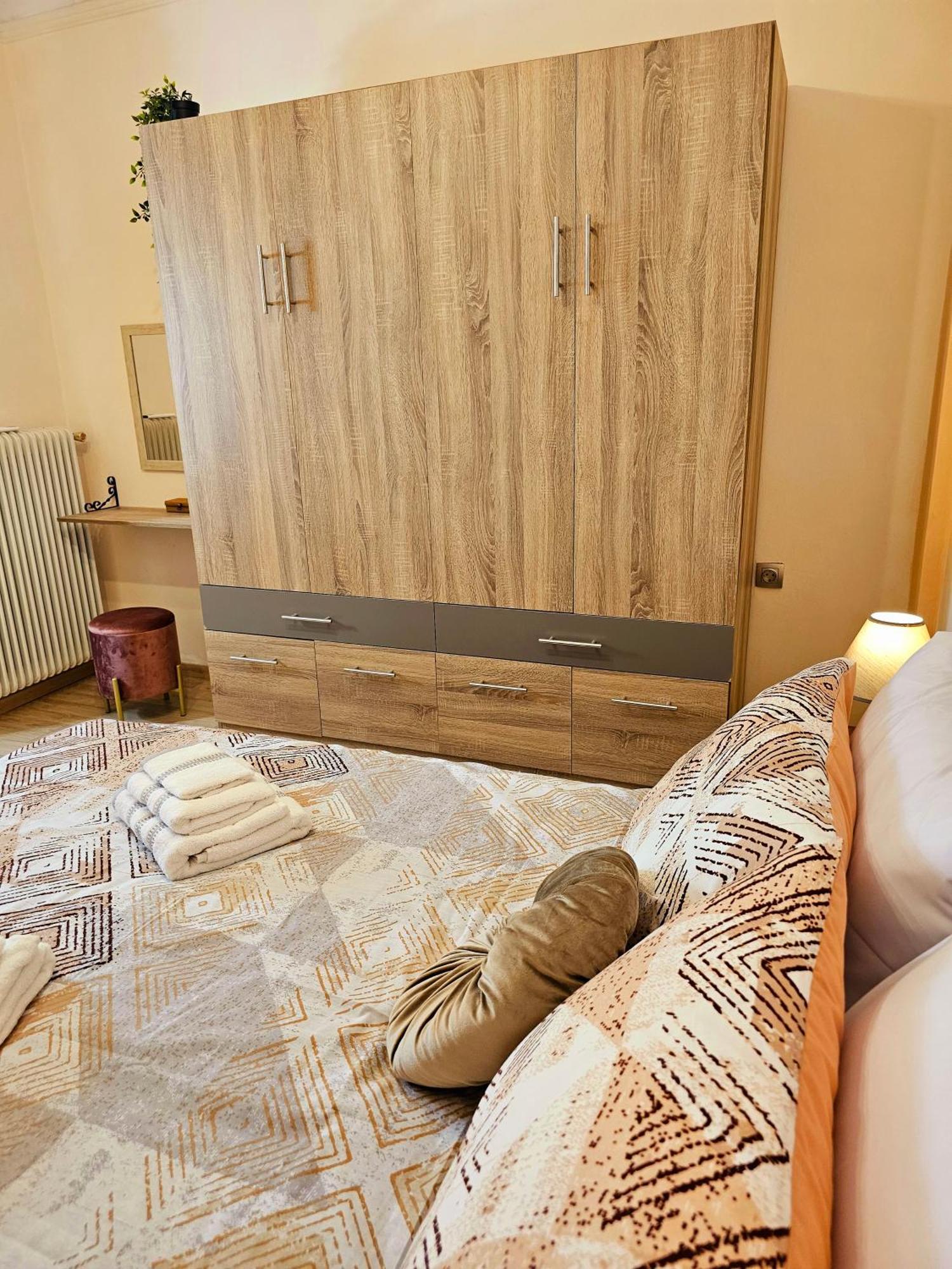 Cozypolis Apartment Athens