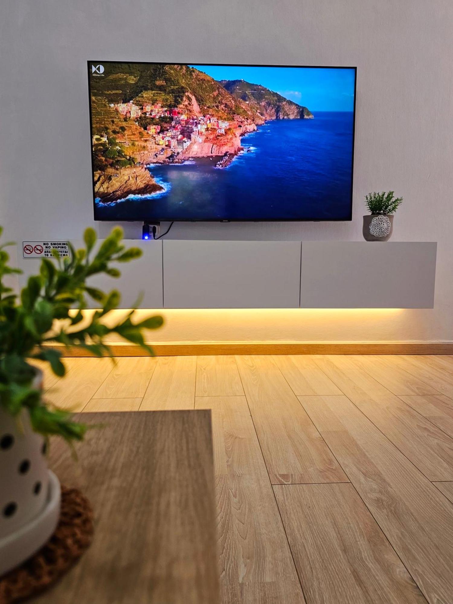 Cozypolis Apartment
