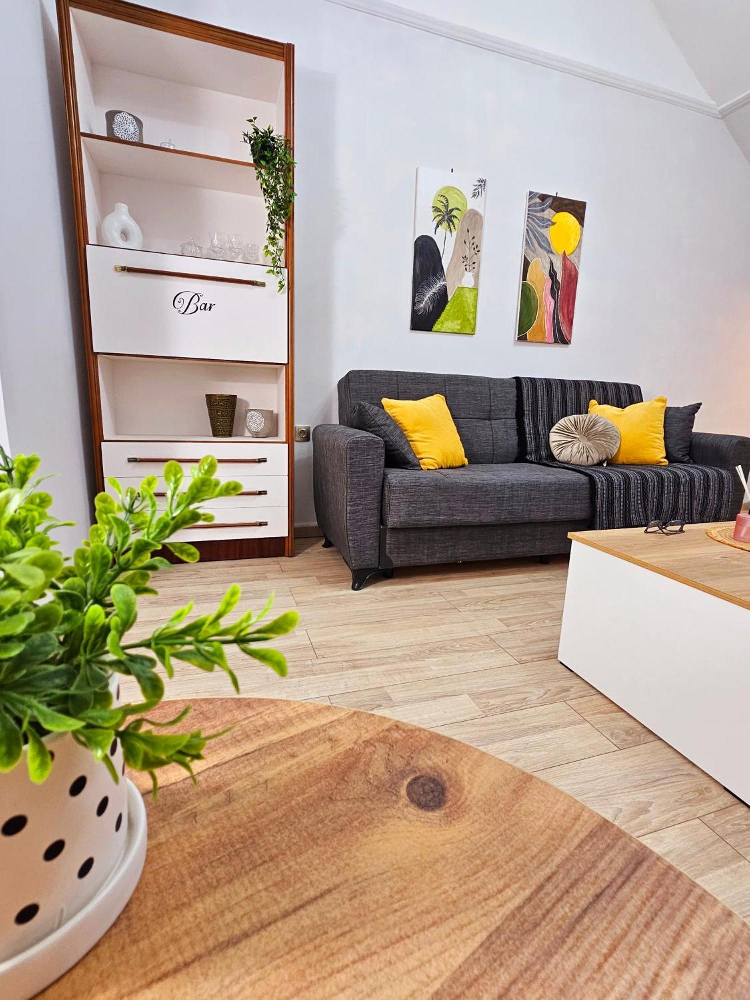 Cozypolis *